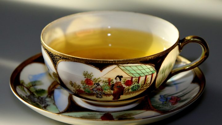 Zielona herbata właściwości – leczniczy napój sprzed 5000 lat